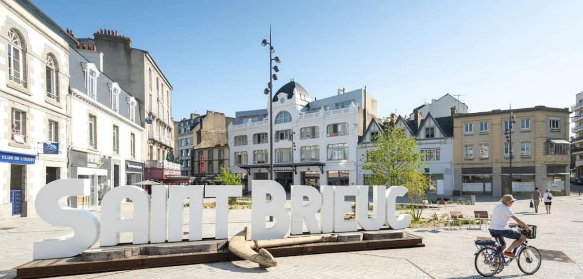 Le Nid Briochin Studio Au Coeur De Saint-Brieuc Extérieur photo